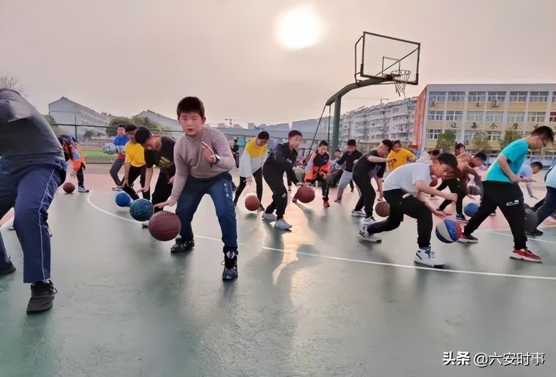 喜报！六安市丰安小学“快乐足球”俱乐部和红领巾手工坊课后服务项目被评为“六安市课后服务精品项目”