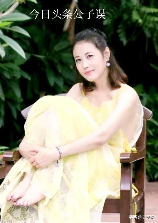 周海媚和吕良伟婚姻维持多久,周海媚谈吕良伟婚姻视频