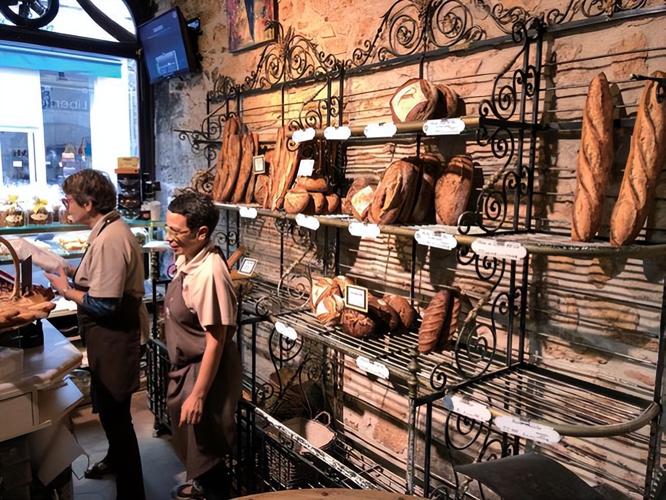 英国议会批准和实施法律的权利,英国议会颁布的法令