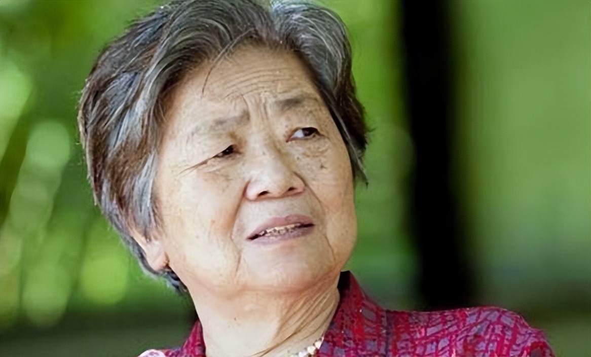 为什么有人没老年斑皮肤白,为什么40多岁就满脸老年斑