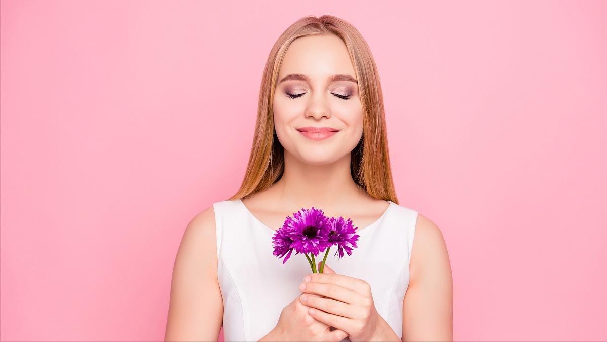 女人绝经为什么会不开心,为什么绝经后夫妻感情就变了呢