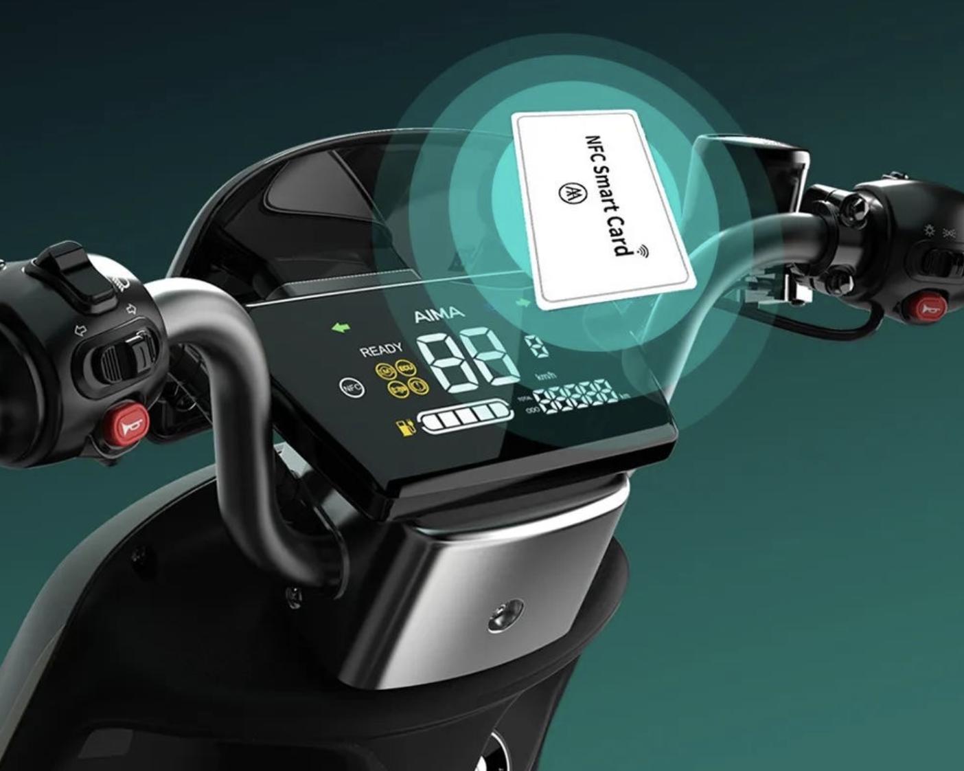 爱玛200公里续航电动车测评,爱玛电动车a118运动版评测