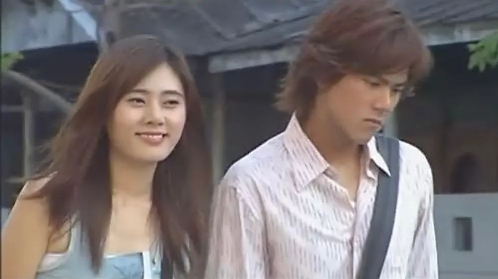 暴露年纪的人,韩国明星经历过什么才会爆火