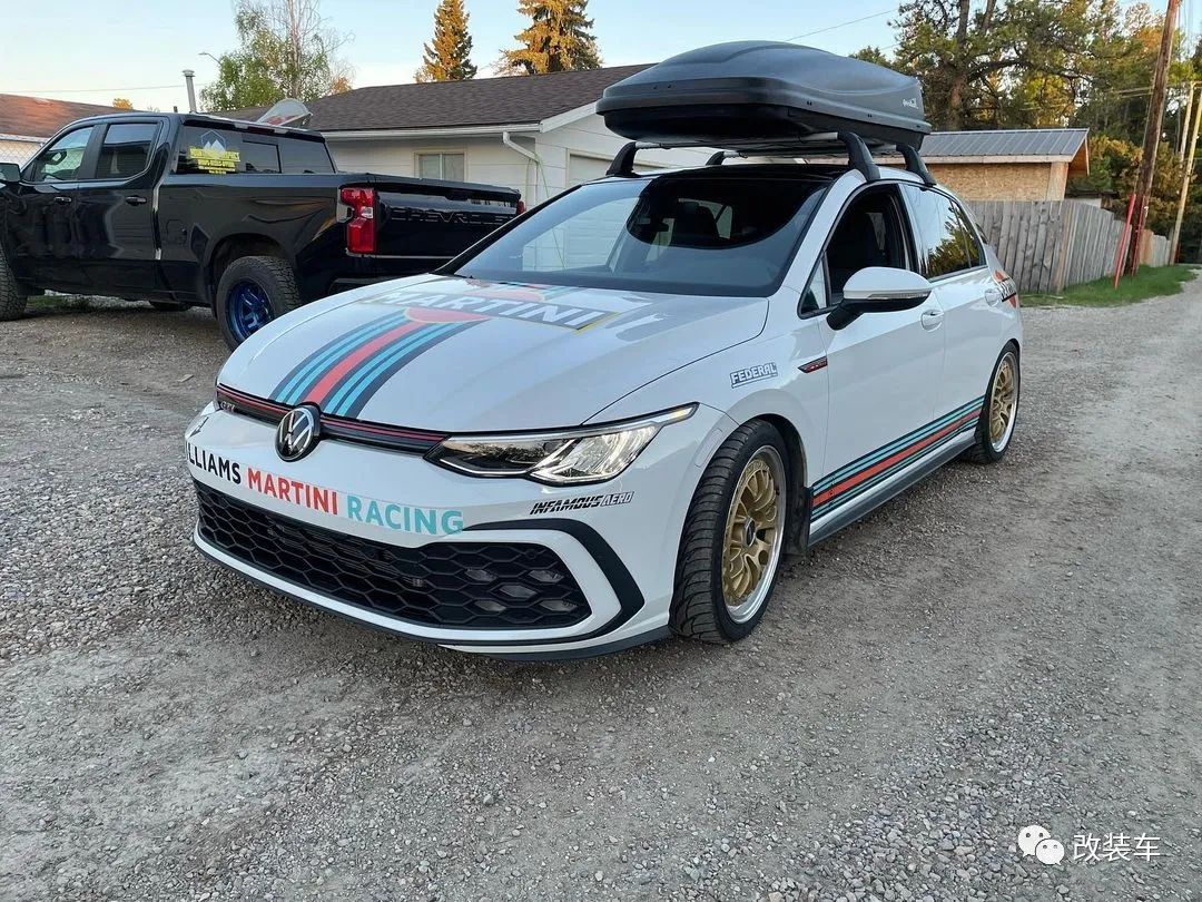 第八代高尔夫gti实车图片,高尔夫8代gti姿态