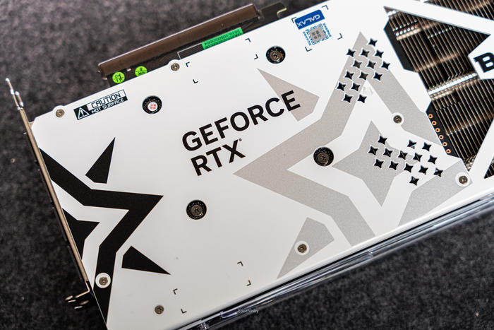 影驰rtx4070星耀显卡,影驰geforcertx30708g旗舰显卡