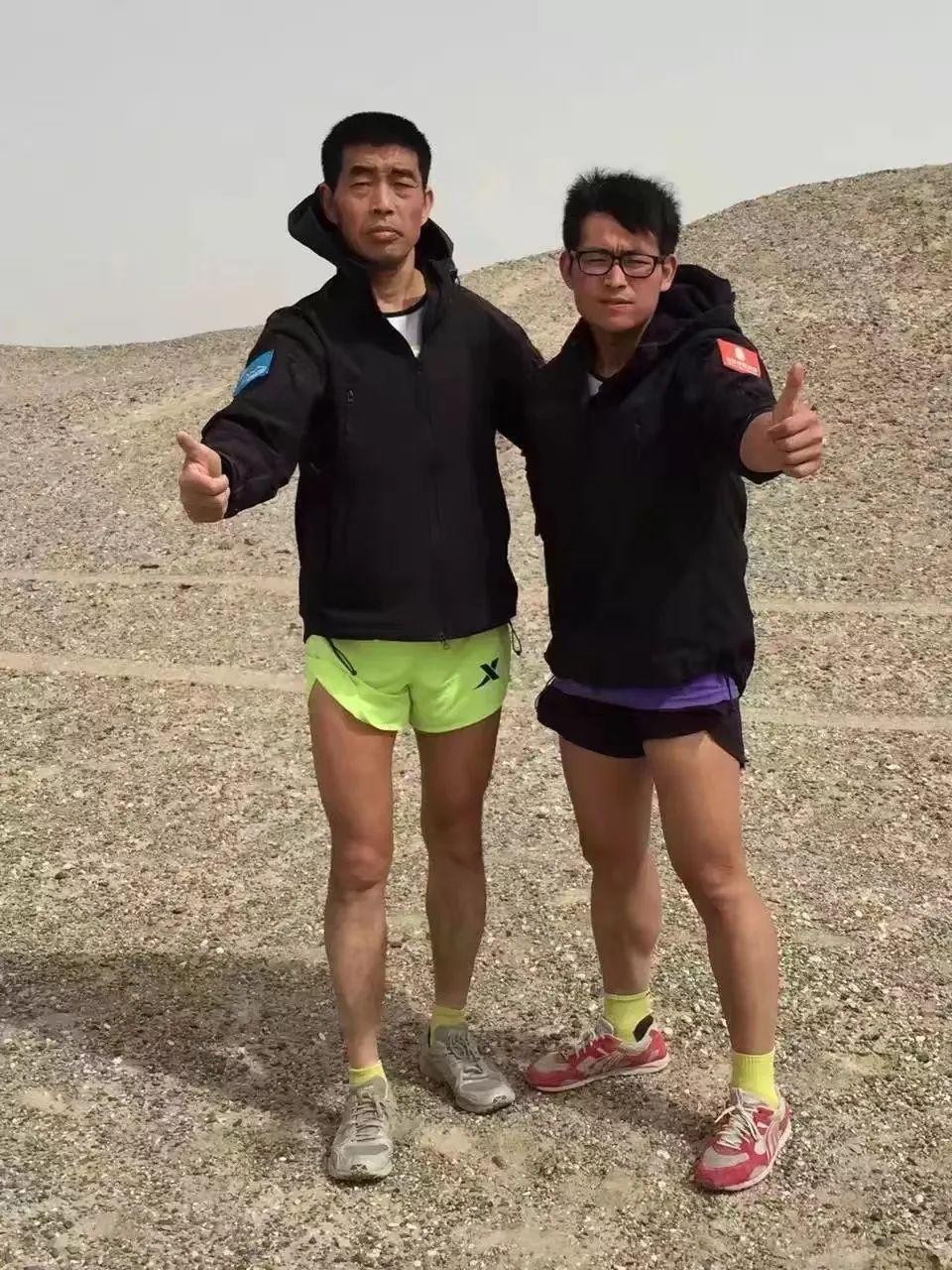 他被日本冠军称为英雄，21年却因跑马拉松遇难，2岁女儿替父领奖