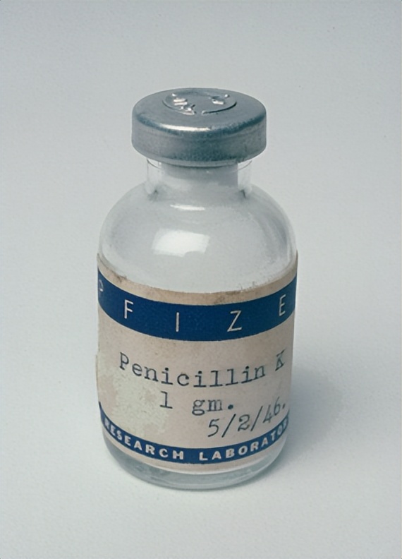 从化工厂到超级药厂，辉瑞是如何成为全球第一大药厂的？