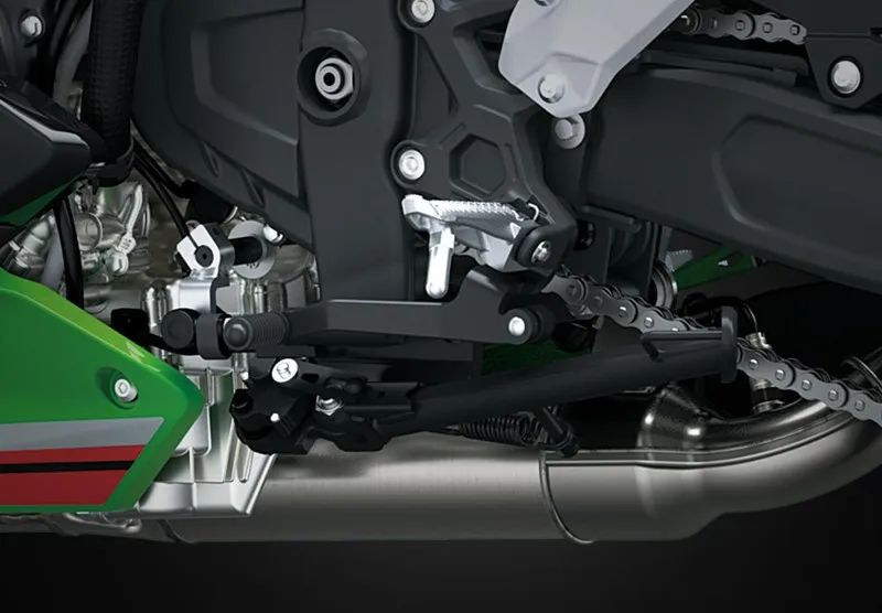 川崎zx4r发布本田cbr650r会降价么,川崎zx4r在泰国售价