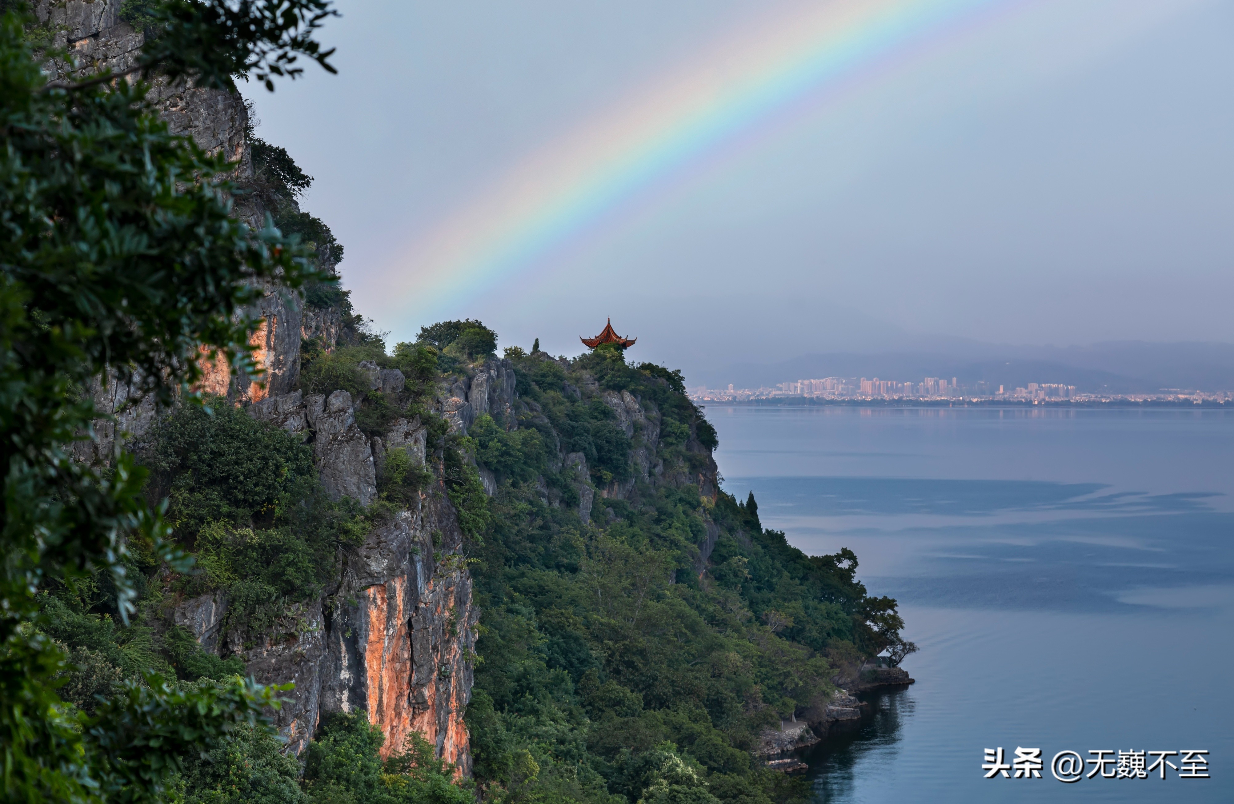 抚仙湖最好看的位置,抚仙湖适合几月份去最漂亮