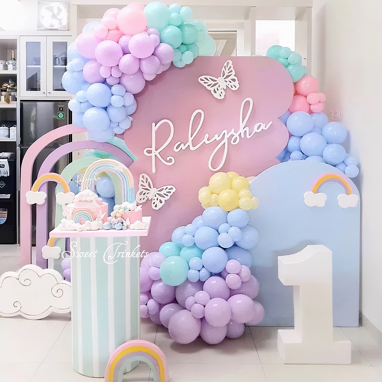 生日蛋糕流行装饰,生日蛋糕装饰多但不幼稚