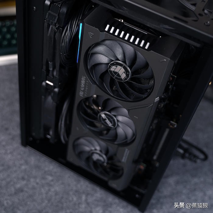 rog姘村喎z790瑁呮満,rogz790姘村喎涓绘満