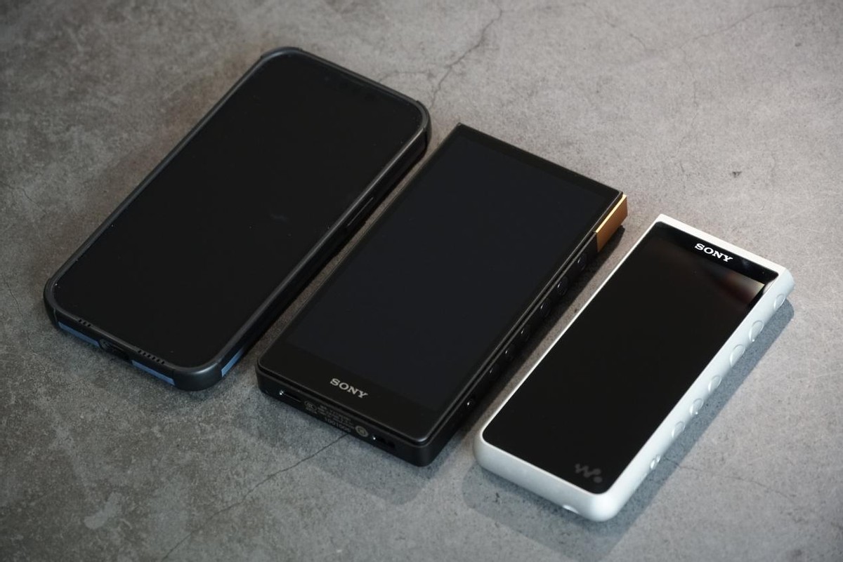 索尼耳机销量,索尼随身听黑砖2代价格