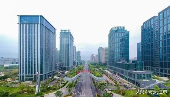 2022年第一家！福州一逾20万方商业体终于“躺平”，转型来得及吗