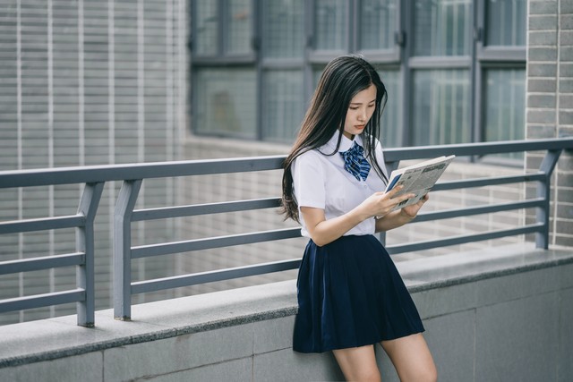 什么原因造成女人戾气重,女生身上戾气重怎么解决