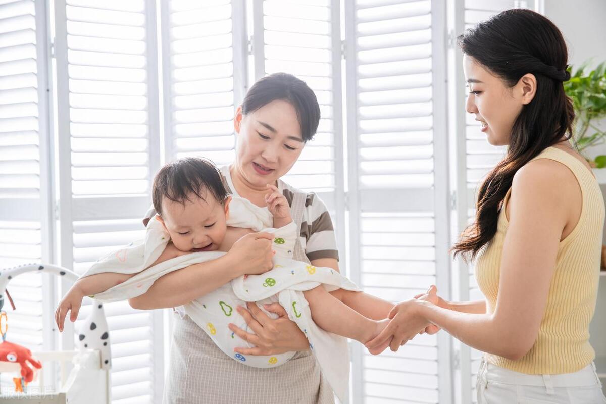 母婴店国庆节做活动广告语,新开母婴用品店广告词