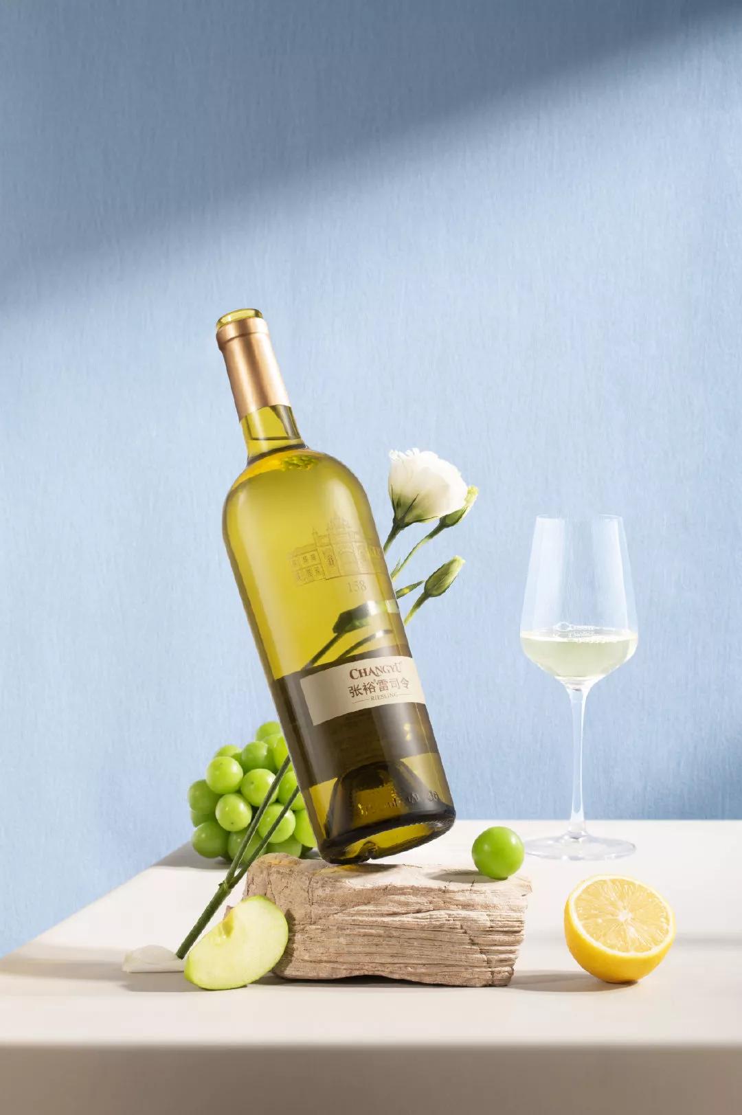 “黑与白”时间长河中的璀璨星星——张裕爱斐堡