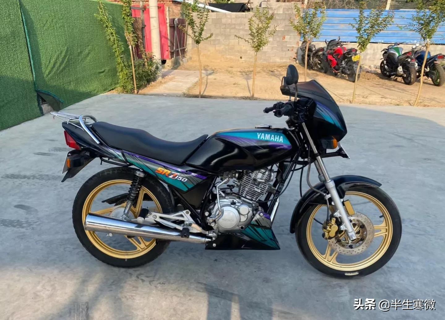 雅马哈劲豹150摩托车爬坡怎样,骑不坏的复古摩托车推荐