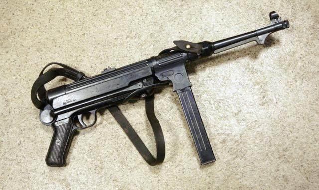 mp40冲锋枪二战视频,二战冲锋枪mp18