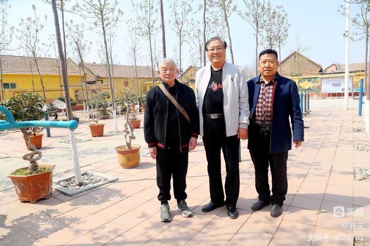 走进典范领略强村风采——淄川区诗词学会双杨镇采风