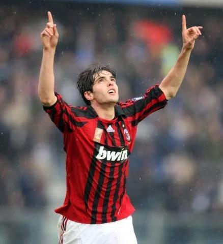 上帝之子卡卡和梅西,卡卡上帝之子圣西罗