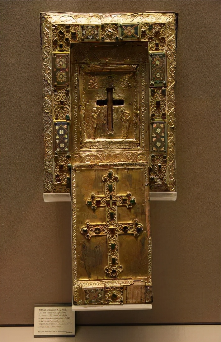 克罗心可以当十字架吗,克罗心十字架是独有的吗