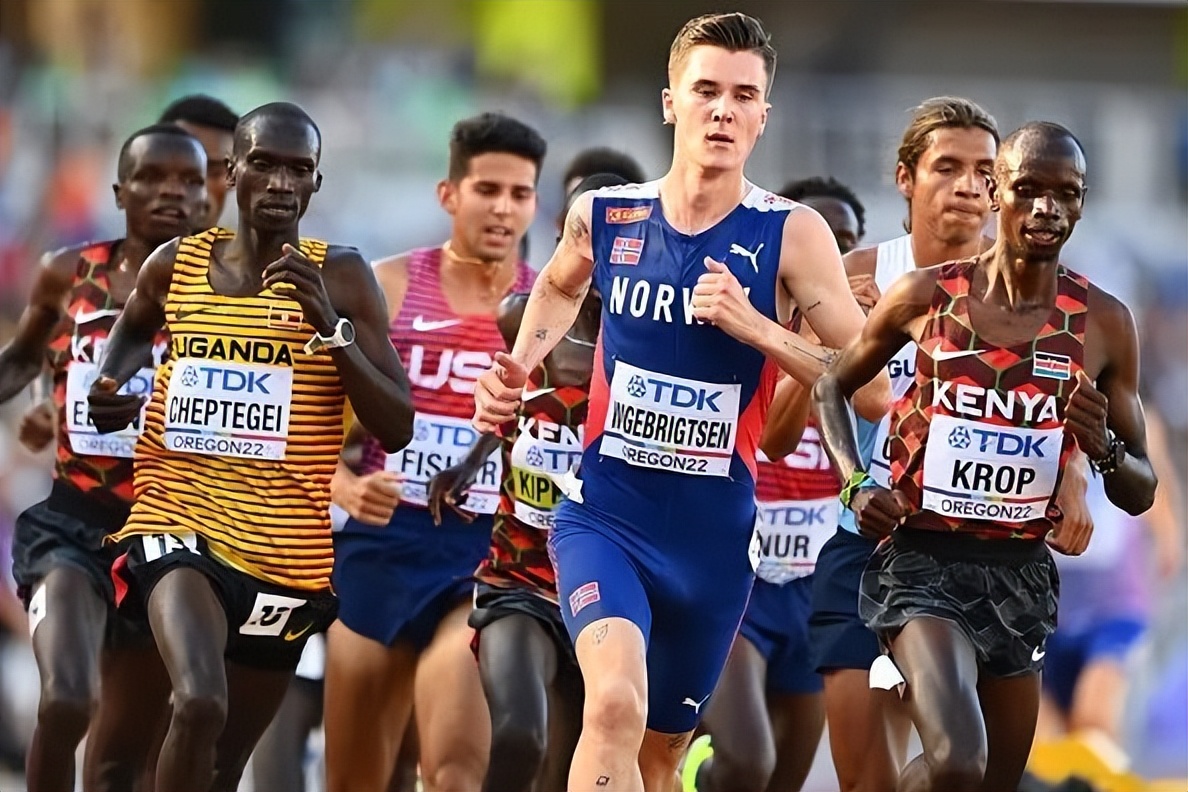 天才才能改变世界,天才男孩变成疯子隐身改变了一切