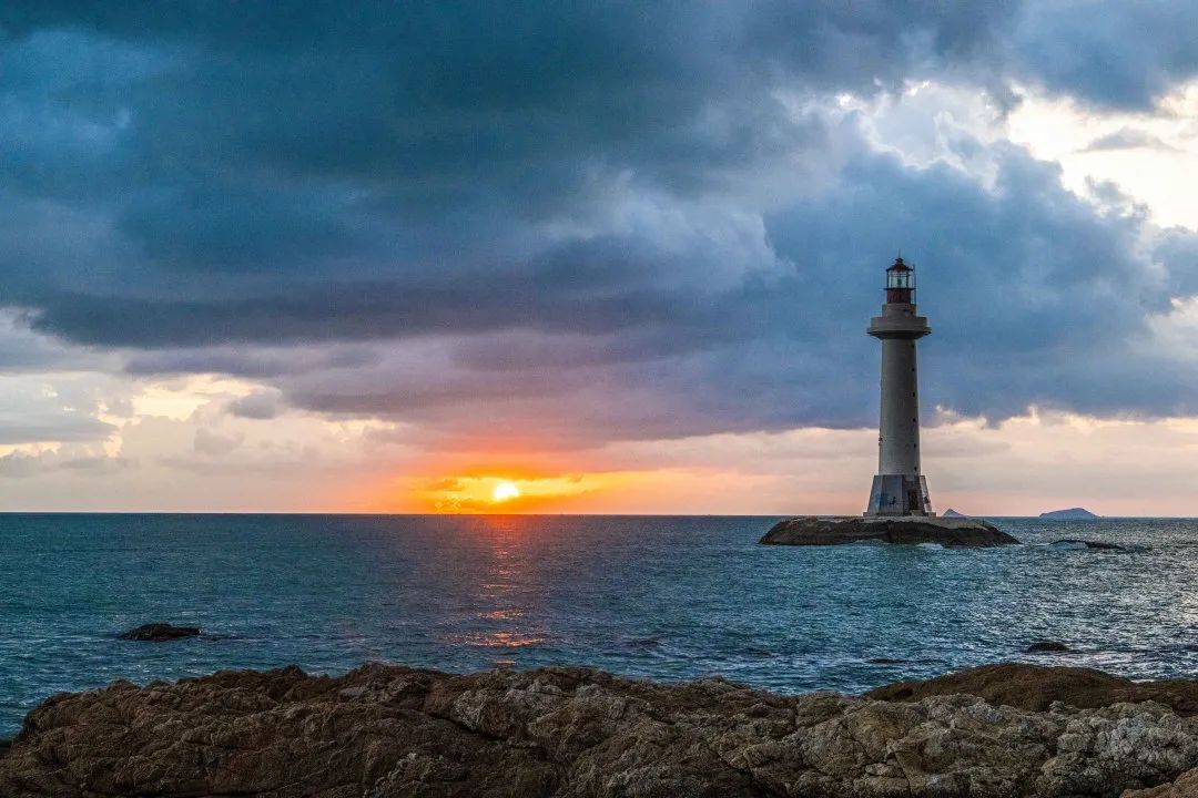 一边旅行，一边挣钱？“数字游牧”浪潮下的香港抉择
