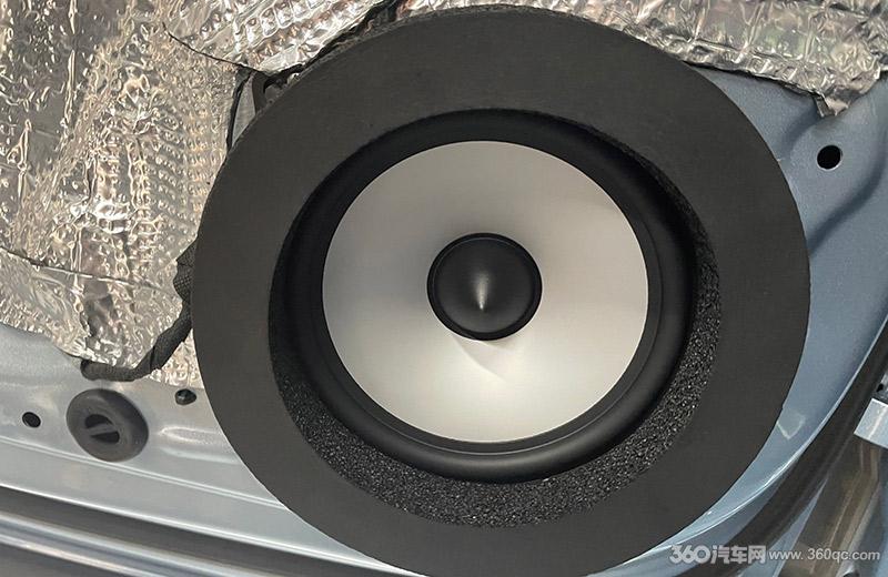 极氪001低音炮安装过程,极氪001普通音响如何调重低音