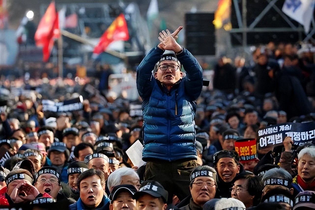 美国制造业衰退的最大原因,美国现在工业走向衰落的原因