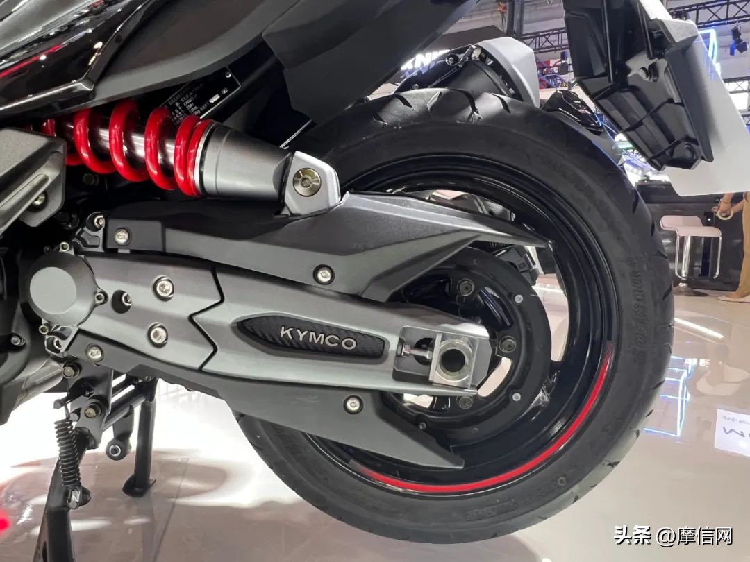 北京摩博会光阳st250试驾,北京摩展光阳krv150