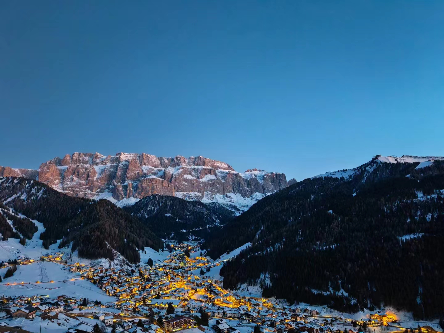 荣耀全面屏2019,荣耀全面屏新机2020