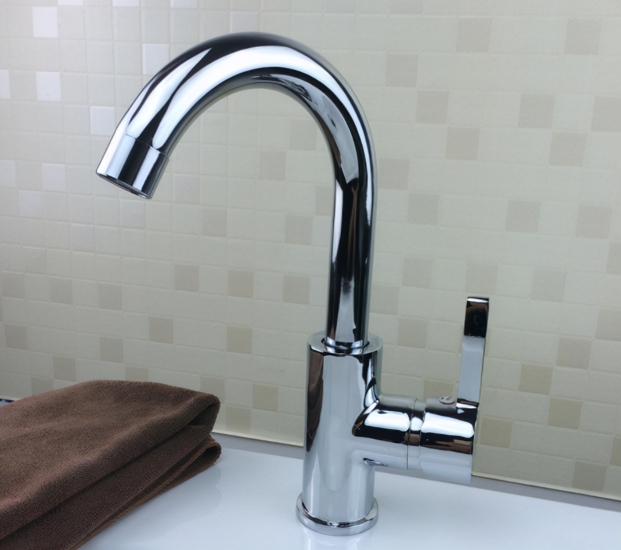 室内用水阀要不要全开,家装水阀需要更换吗