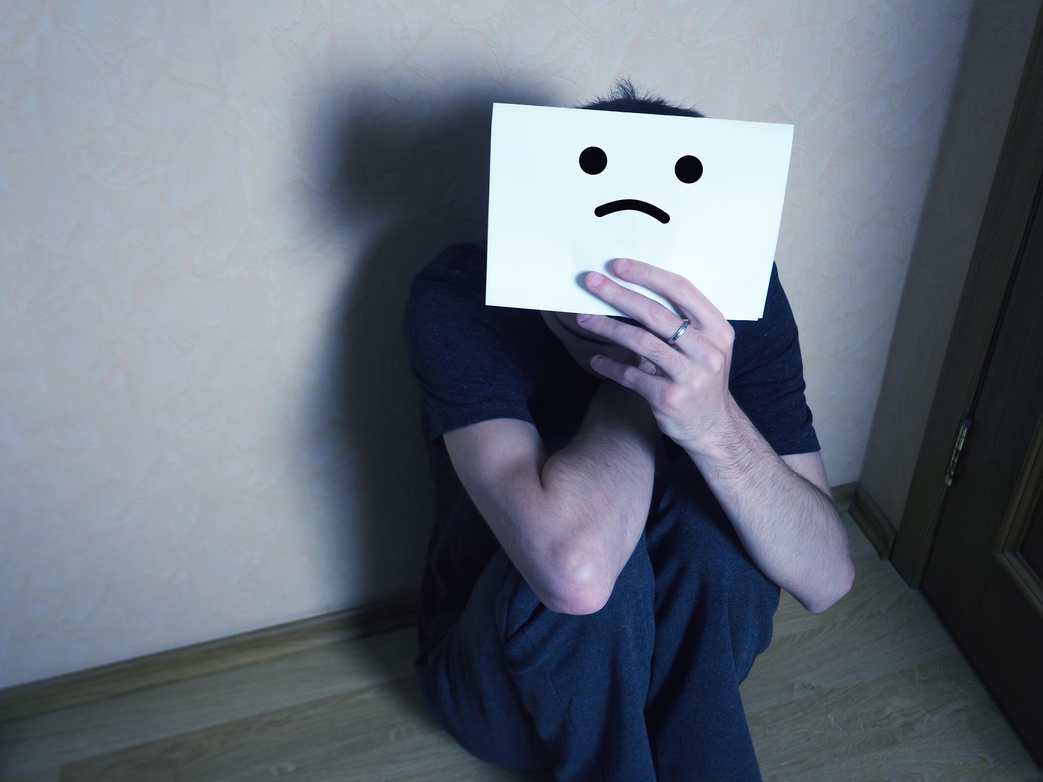 女朋友抑郁了怎么安慰异地恋,女朋友抑郁怎么疏导情绪