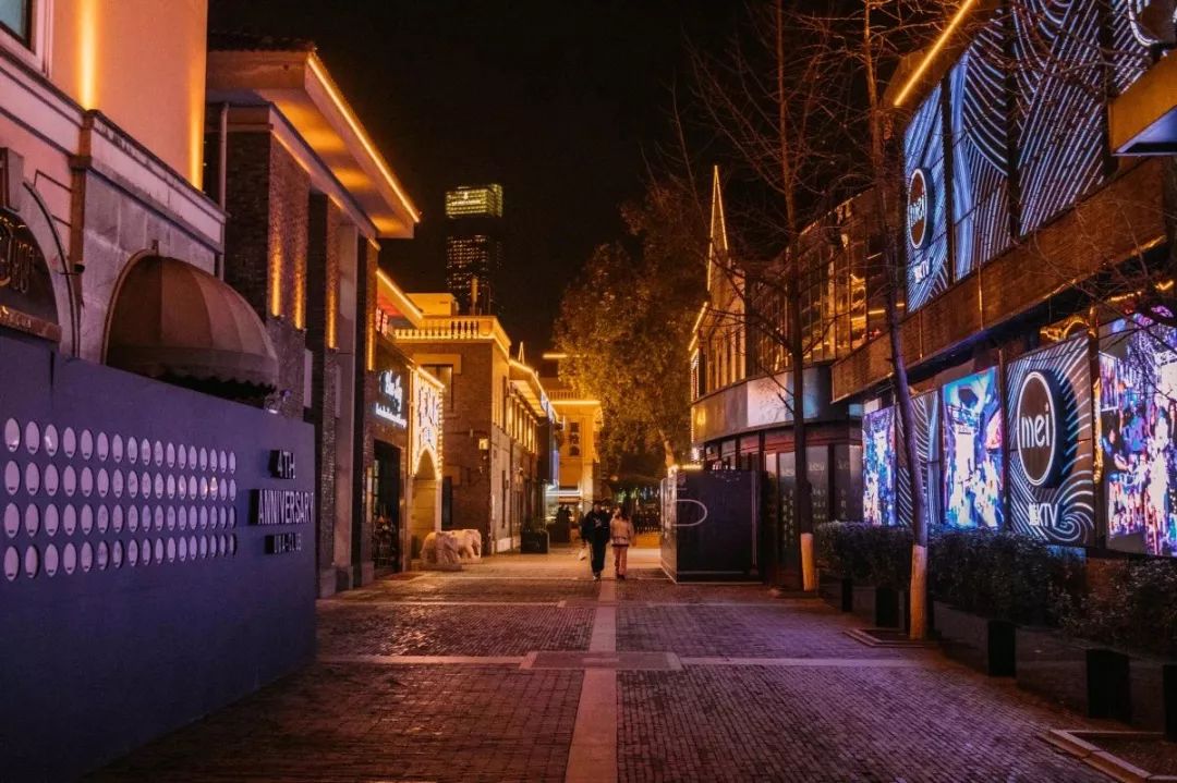 我们先大乱后小乱---南京蹦迪野史