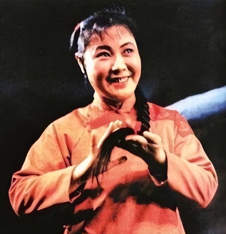 郭兰英婚姻近况,郭兰英结婚照片