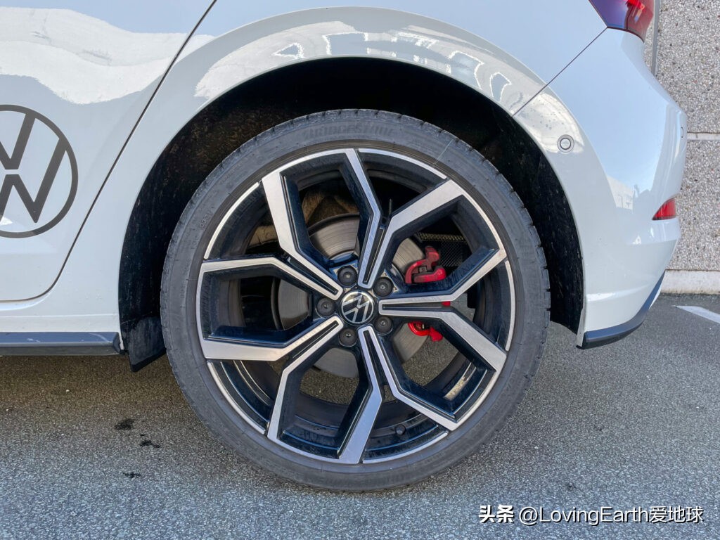 福特和大众polo哪款好,22款大众pologti