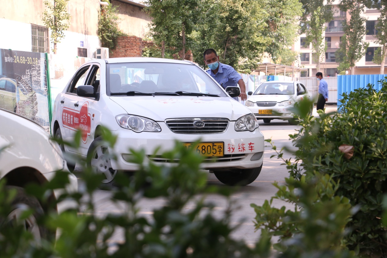 驾考即将进入高峰期,几月是驾考淡季