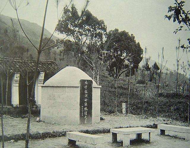 八十年代修铁路发现的大墓,被盗过的老百姓墓图片