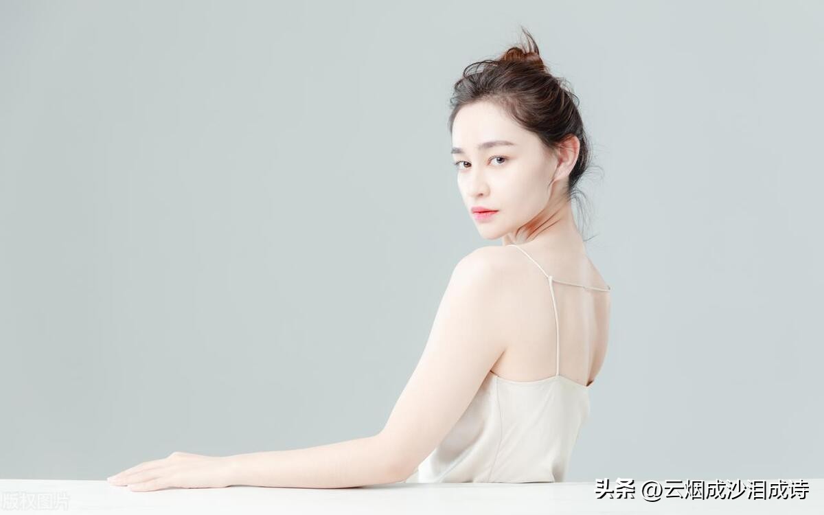 水瓶座既绝情又深情的人性格特征,水瓶座的人脾气古怪