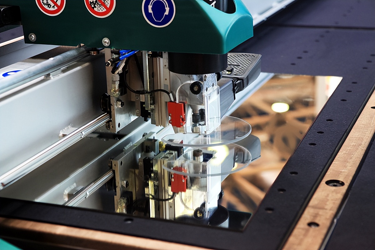 兼具高性能与性价比，运动控制新星“行动元”赋能3C行业智能升级