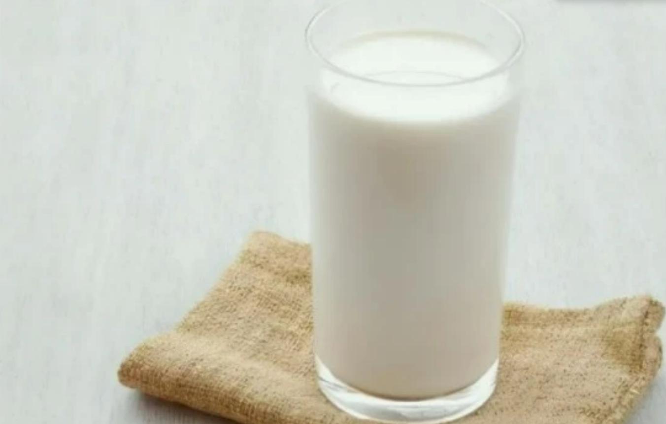 同品牌牛奶为什么卖50网上只卖25,实体店的牛奶贵网上便宜什么原因