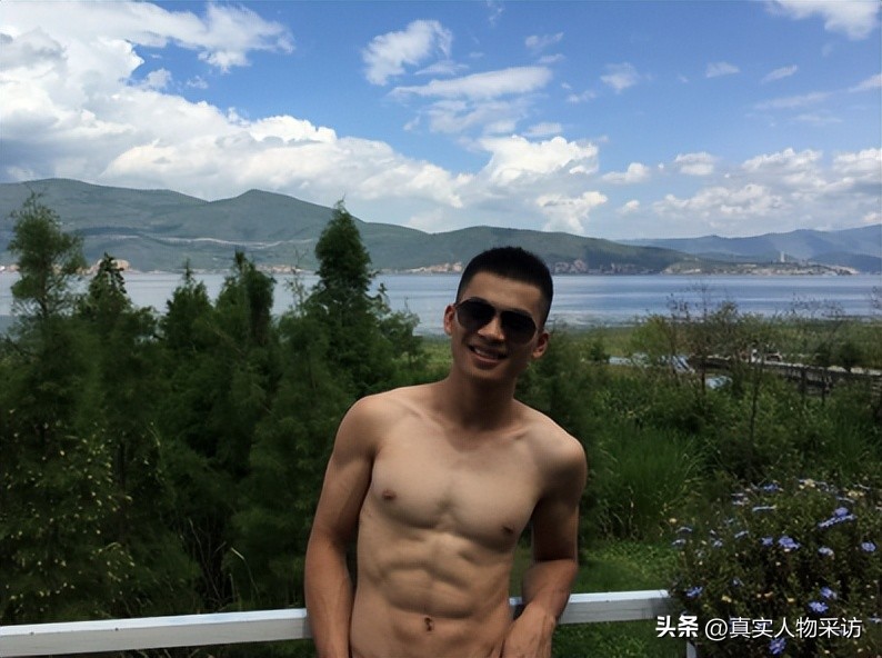 我，极限运动员，高中被称“胸脯男”，留学被称为打了激素的成龙