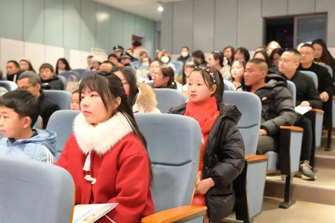 成都高新区中和有哪些小学,高新区中和新华小学