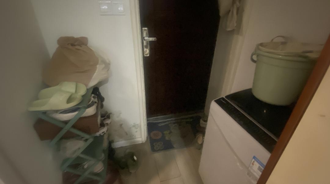 上海青旅打工人,上海不抽烟的青旅