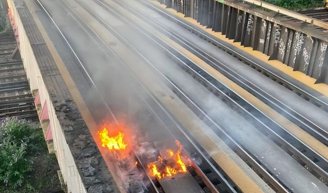 英国建筑着火,英国建筑起火