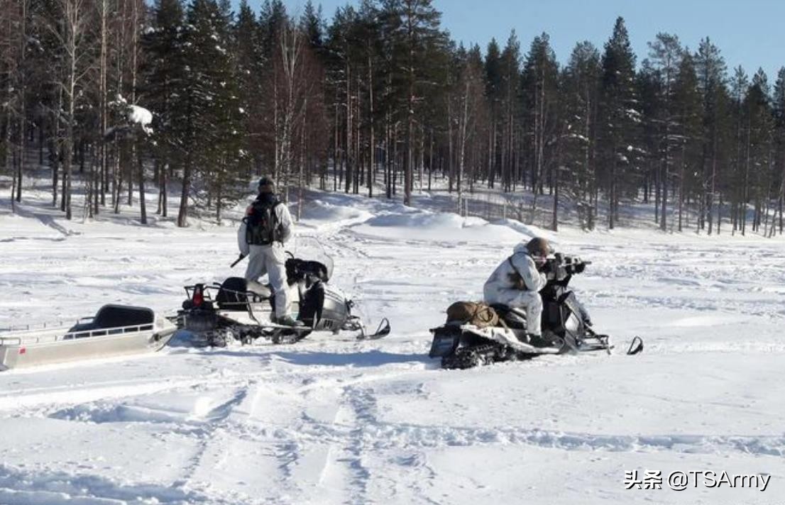美军特种部队装备的军刀,海湾战争美军特种部队装备