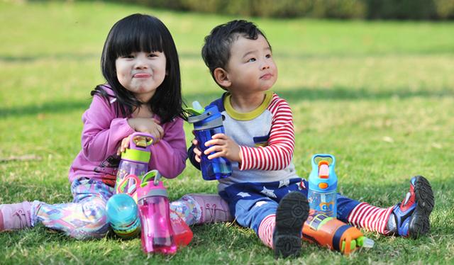 1-12岁最新儿童身高标准表,2022身高标准表儿童1到16岁