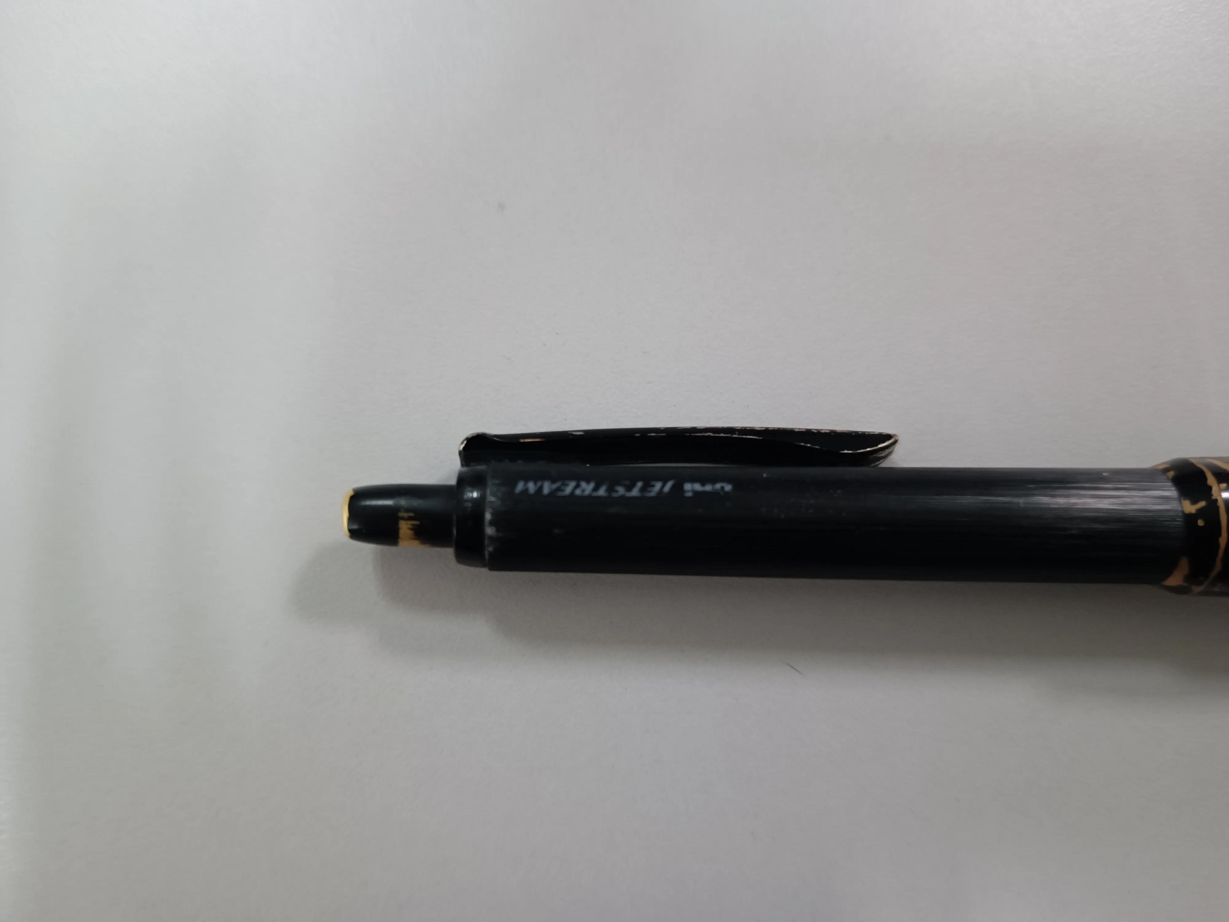 三菱sxn1000中性笔什么材质,三菱中性笔sxn1000