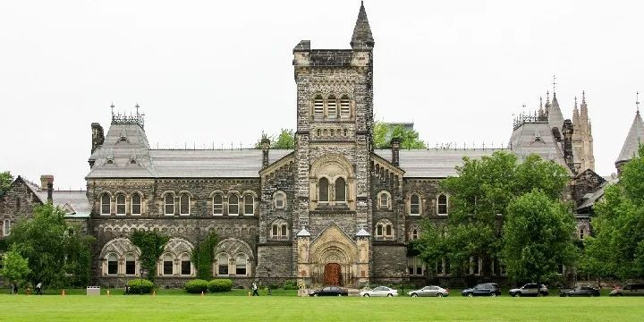 邦德大学专业含金量,加拿大大学数学专业排名