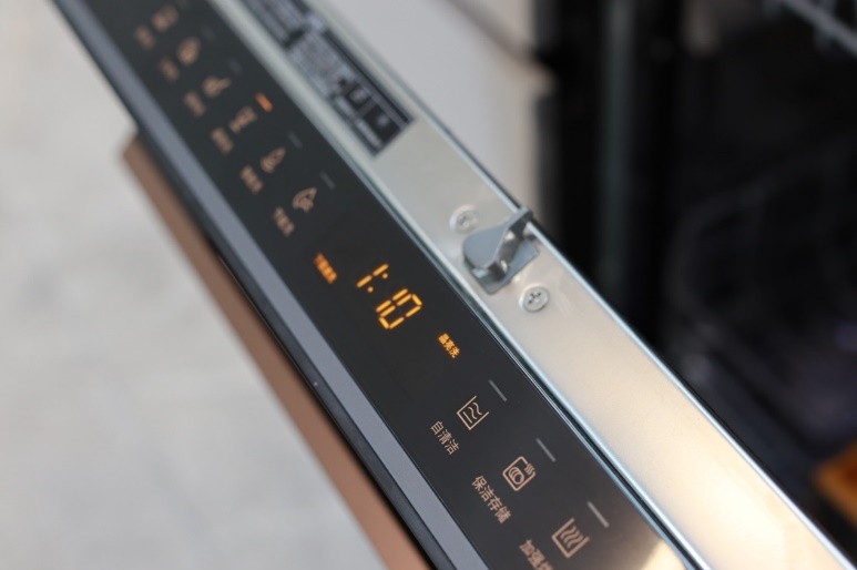 方太新款嵌入式洗碗机w2,方太x20i洗碗机和wk01洗碗机的区别